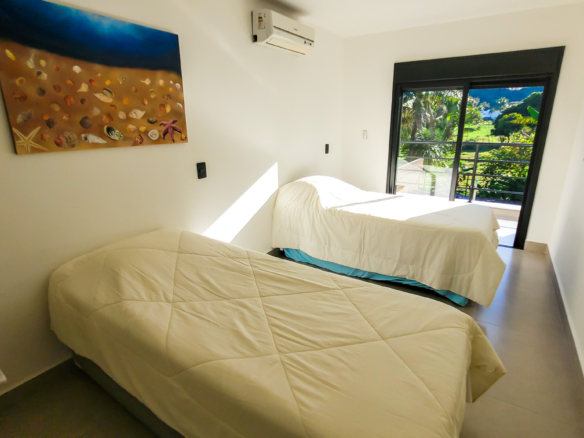 Casa no Condomínio Costa Verde Tabatinga com 5 suítes, na Praia de Tabatinga.