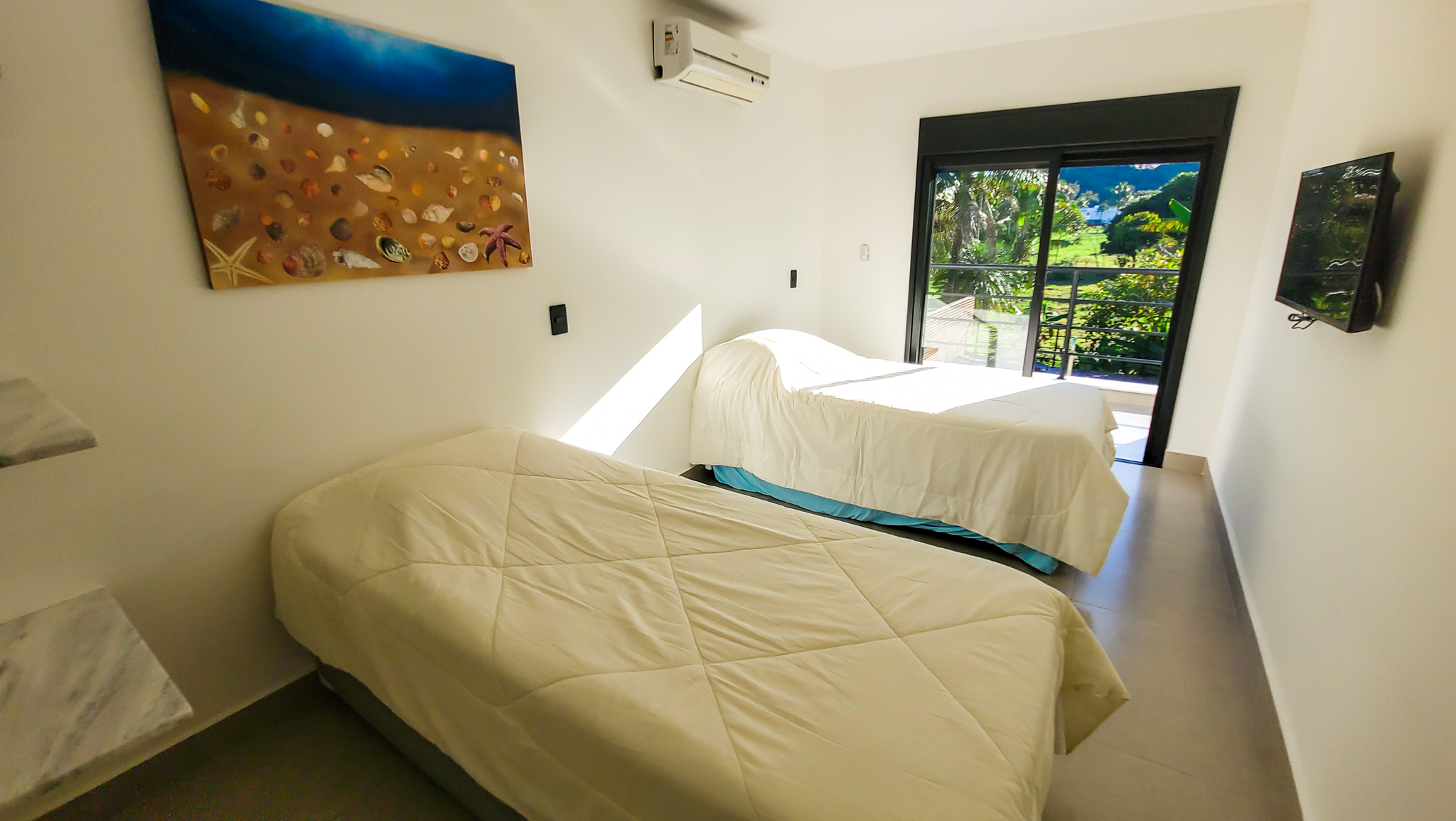 Casa no Condomínio Costa Verde Tabatinga com 5 suítes, na Praia de Tabatinga.