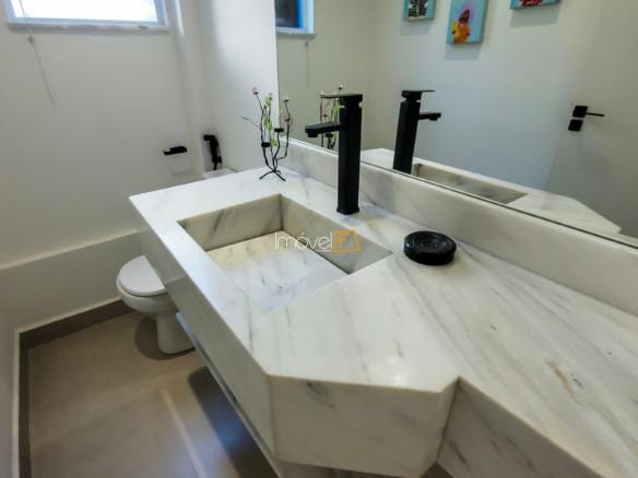 Casa no Condomínio Costa Verde Tabatinga com 5 suítes, na Praia de Tabatinga.