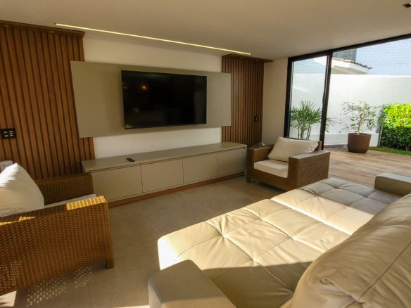 Casa no Condomínio Costa Verde Tabatinga com 5 suítes, na Praia de Tabatinga.