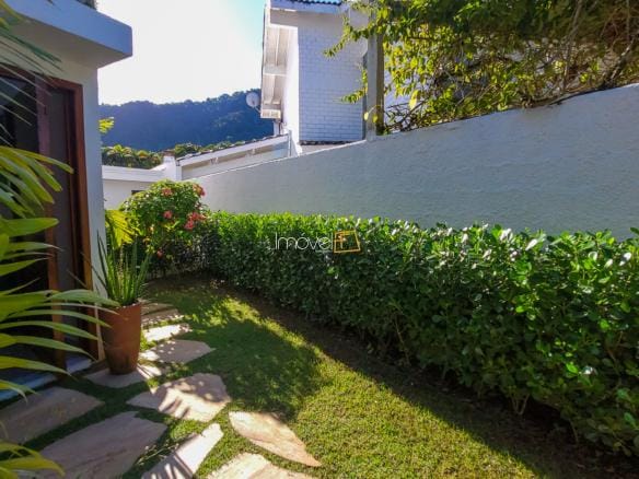 Casa no Condomínio Costa Verde Tabatinga com 5 suítes, na Praia de Tabatinga.