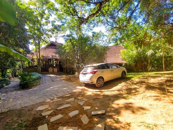 Casa de Condomínio para venda com 6 quartos sendo 4 suites em Praia Vermelha com 242m²