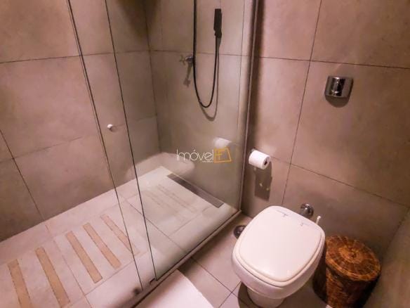 Casa de Condomínio para venda com 6 quartos sendo 4 suites em Praia Vermelha com 242m²
