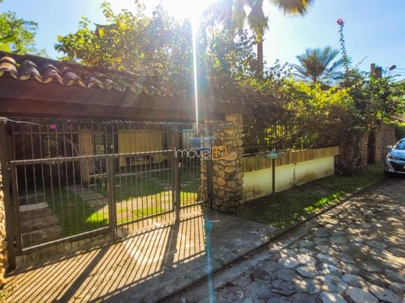 Casa para Venda com 4 quartos, em Tabatinga Ubatuba com 280m²