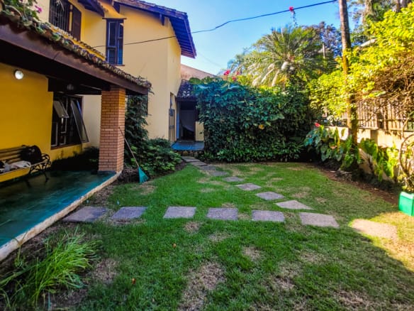 Casa para Venda com 4 quartos, em Tabatinga Ubatuba com 280m²