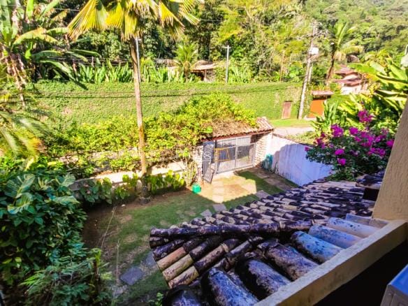 Casa para Venda com 4 quartos, em Tabatinga Ubatuba com 280m²