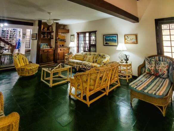 Casa para Venda com 4 quartos, em Tabatinga Ubatuba com 280m²