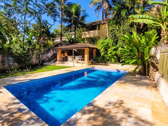 Casa para Venda com 4 quartos, em Tabatinga Ubatuba com 280m²