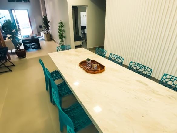 Casa para venda no Condomínio Costa Nova Residence em Massaguaçu com 4 suítes e 200m²
