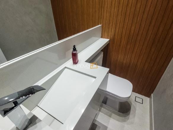 Casa para venda no Condomínio Costa Nova Residence em Massaguaçu com 4 suítes e 200m²