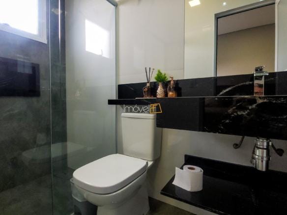Casa para venda no Condomínio Costa Nova Residence em Massaguaçu com 4 suítes e 200m²