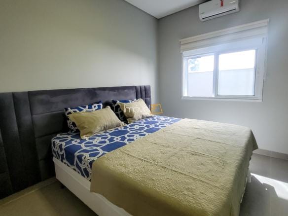 Casa para venda no Condomínio Costa Nova Residence em Massaguaçu com 4 suítes e 200m²