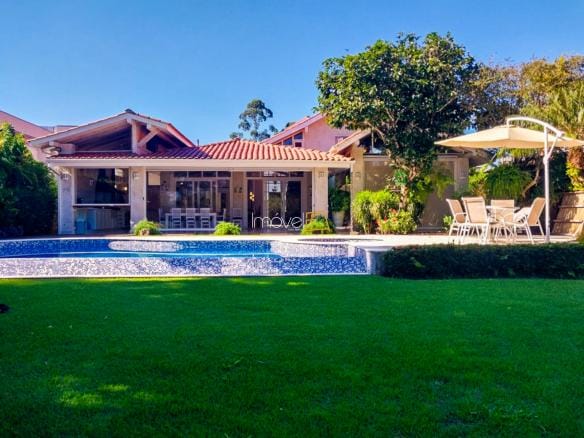 Casa no Condomínio Costa Verde Tabatinga com 6 suítes, na Praia de Tabatinga