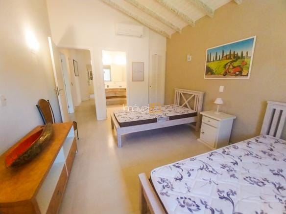 Casa no Condomínio Costa Verde Tabatinga com 6 suítes, na Praia de Tabatinga