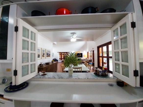Casa no Condomínio Costa Verde Tabatinga com 5 suites, na Praia de Tabatinga com 400m²