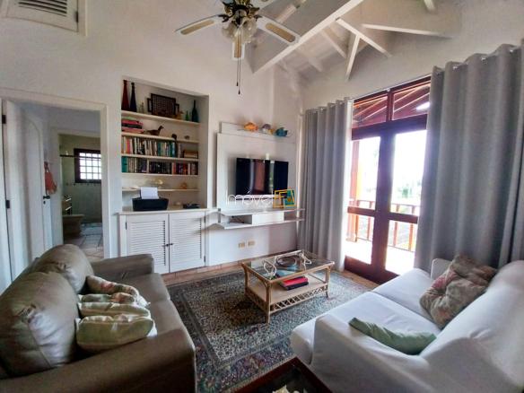 Casa no Condomínio Costa Verde Tabatinga com 5 suites, na Praia de Tabatinga com 400m²
