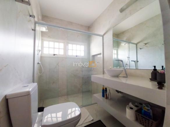 Casa no Condomínio Costa Verde Tabatinga com 5 suites, na Praia de Tabatinga com 400m²