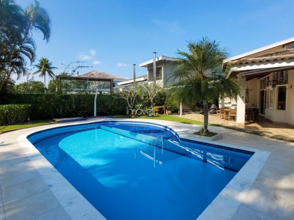 Casa no Condomínio Costa Verde Tabatinga com 6 dormitórios, na Praia de Tabatinga com 388m²
