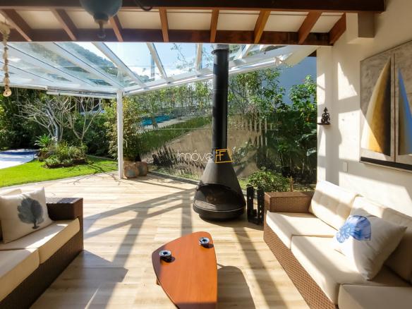 Casa no Condomínio Costa Verde Tabatinga com 6 dormitórios, na Praia de Tabatinga com 388m²