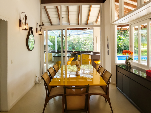 Casa no Condomínio Costa Verde Tabatinga com 6 dormitórios, na Praia de Tabatinga com 388m²