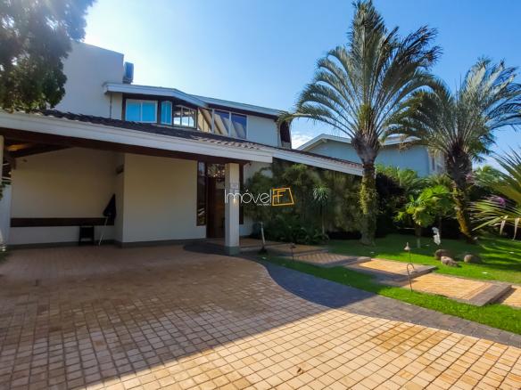 Casa no Condomínio Costa Verde Tabatinga com 6 dormitórios, na Praia de Tabatinga com 388m²
