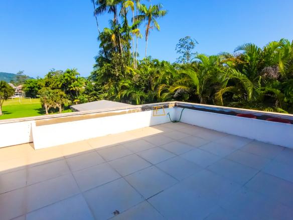 Casa no Condomínio Costa Verde Tabatinga com 5 dormitórios, na Praia de Tabatinga com 426m²
