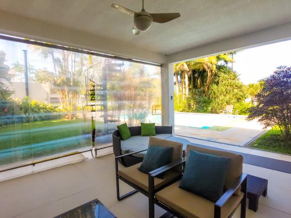 Casa no Condomínio Costa Verde Tabatinga com 5 dormitórios, na Praia de Tabatinga com 426m²