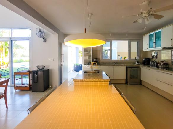 Casa no Condomínio Costa Verde Tabatinga com 5 dormitórios, na Praia de Tabatinga com 426m²