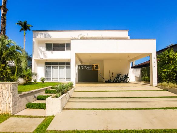 Casa no Condomínio Costa Verde Tabatinga com 5 dormitórios, na Praia de Tabatinga com 426m²