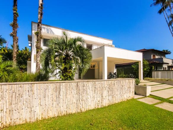 Casa no Condomínio Costa Verde Tabatinga com 5 dormitórios, na Praia de Tabatinga com 426m²