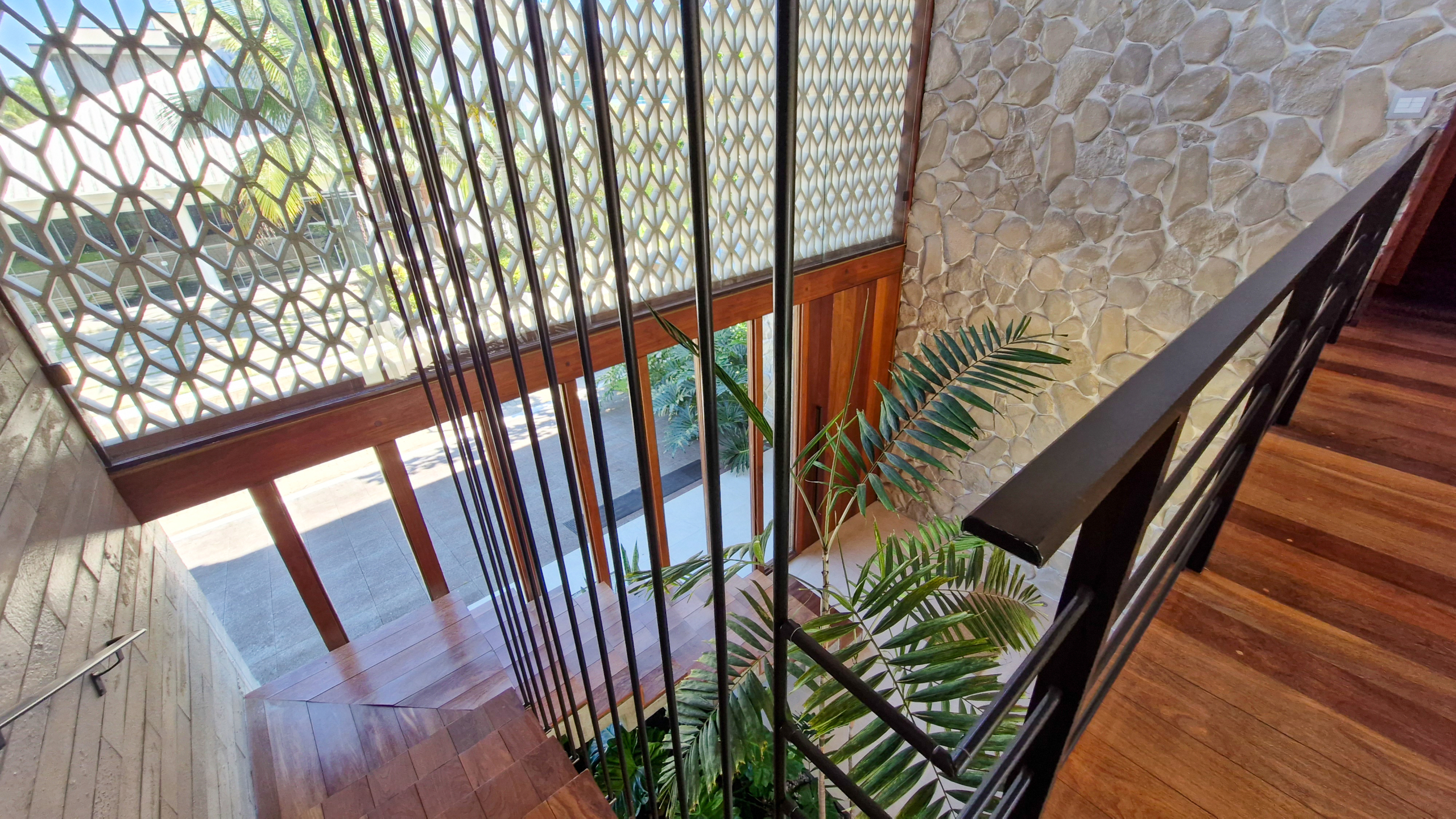Casa para venda no Condomínio Portofino com 3 suítes na Praia de Mococa com 385m²