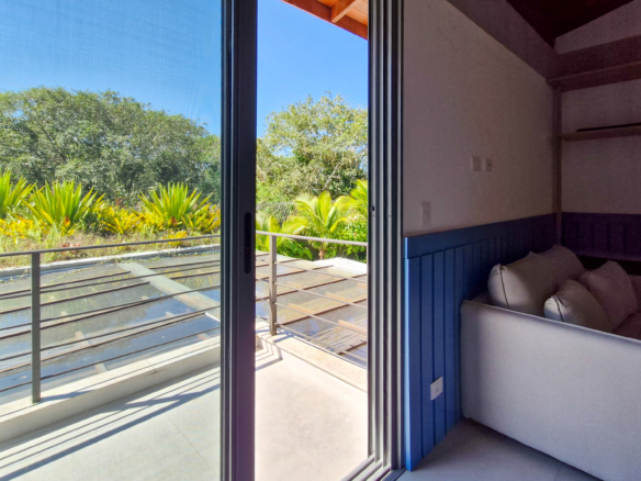 Casa para venda no Condomínio Portofino com 3 suítes na Praia de Mococa com 385m²