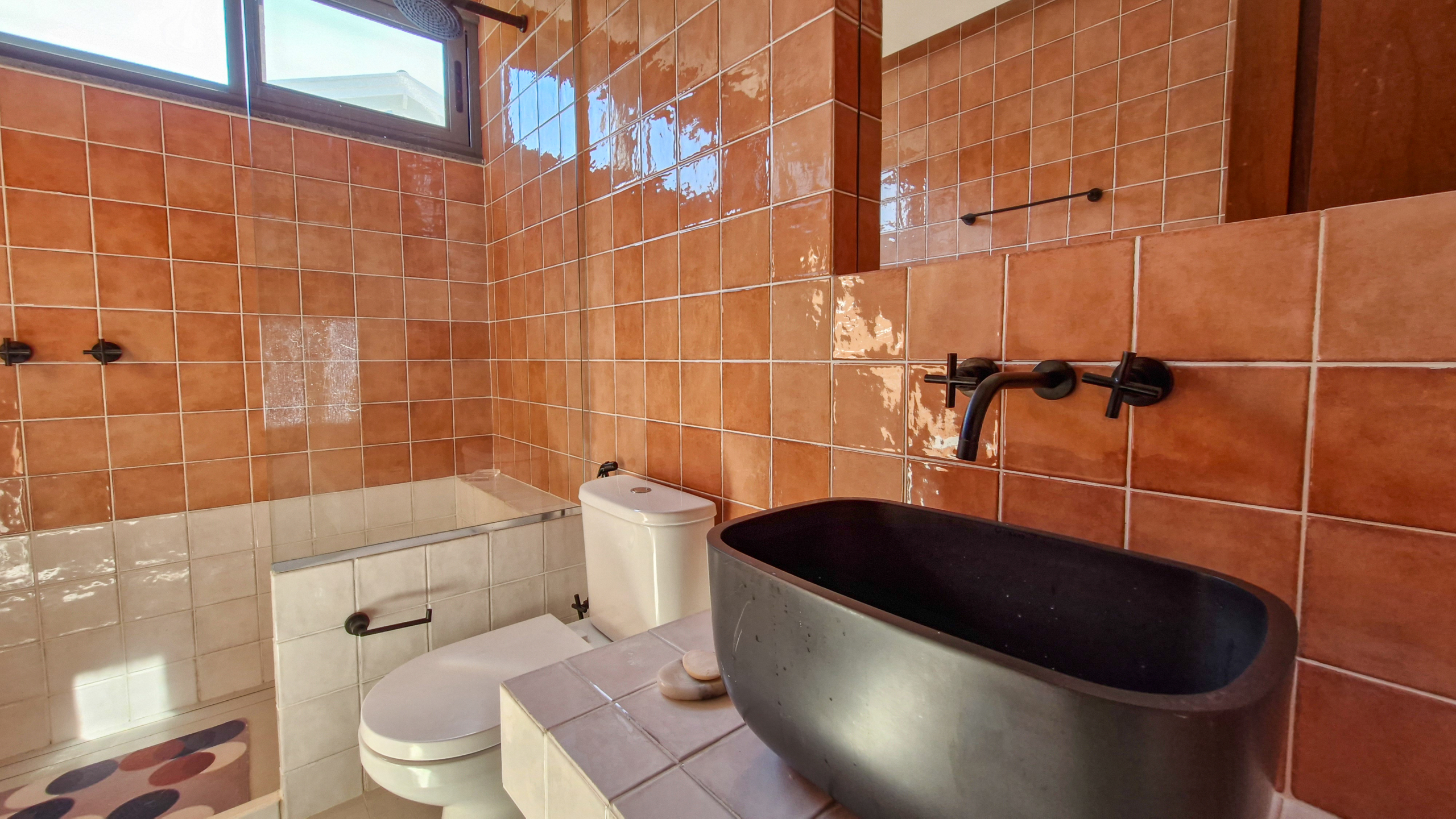 Casa para venda no Condomínio Portofino com 3 suítes na Praia de Mococa com 385m²