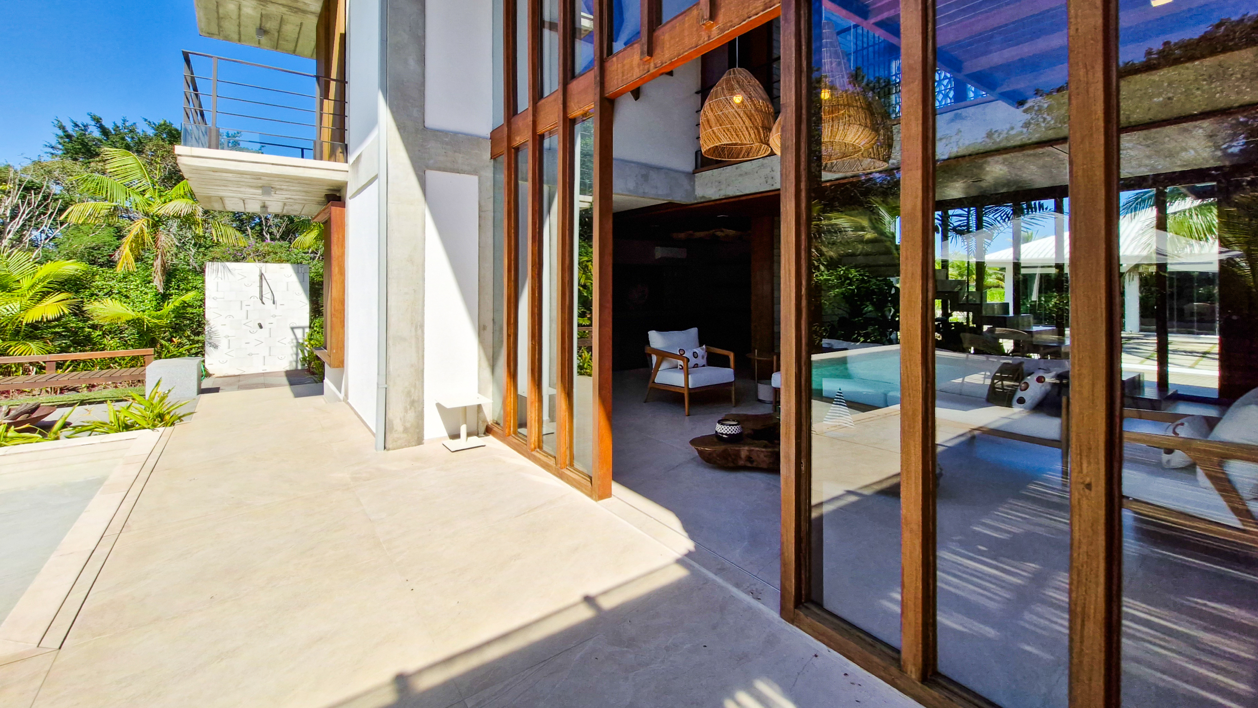 Casa para venda no Condomínio Portofino com 3 suítes na Praia de Mococa com 385m²