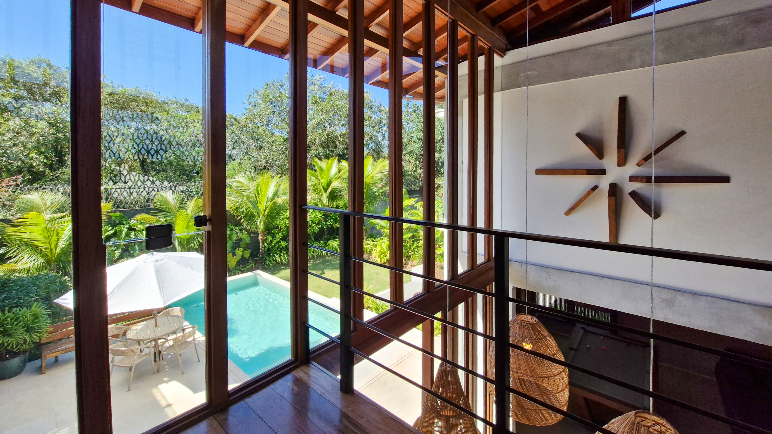 Casa para venda no Condomínio Portofino com 3 suítes na Praia de Mococa com 385m²