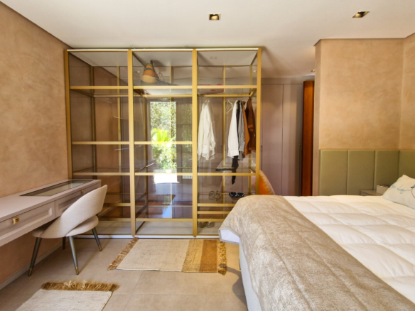 Casa para venda no Condomínio Portofino com 3 suítes na Praia de Mococa com 385m²