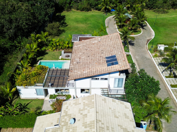 Casa para venda no Condomínio Portofino com 3 suítes na Praia de Mococa com 385m²