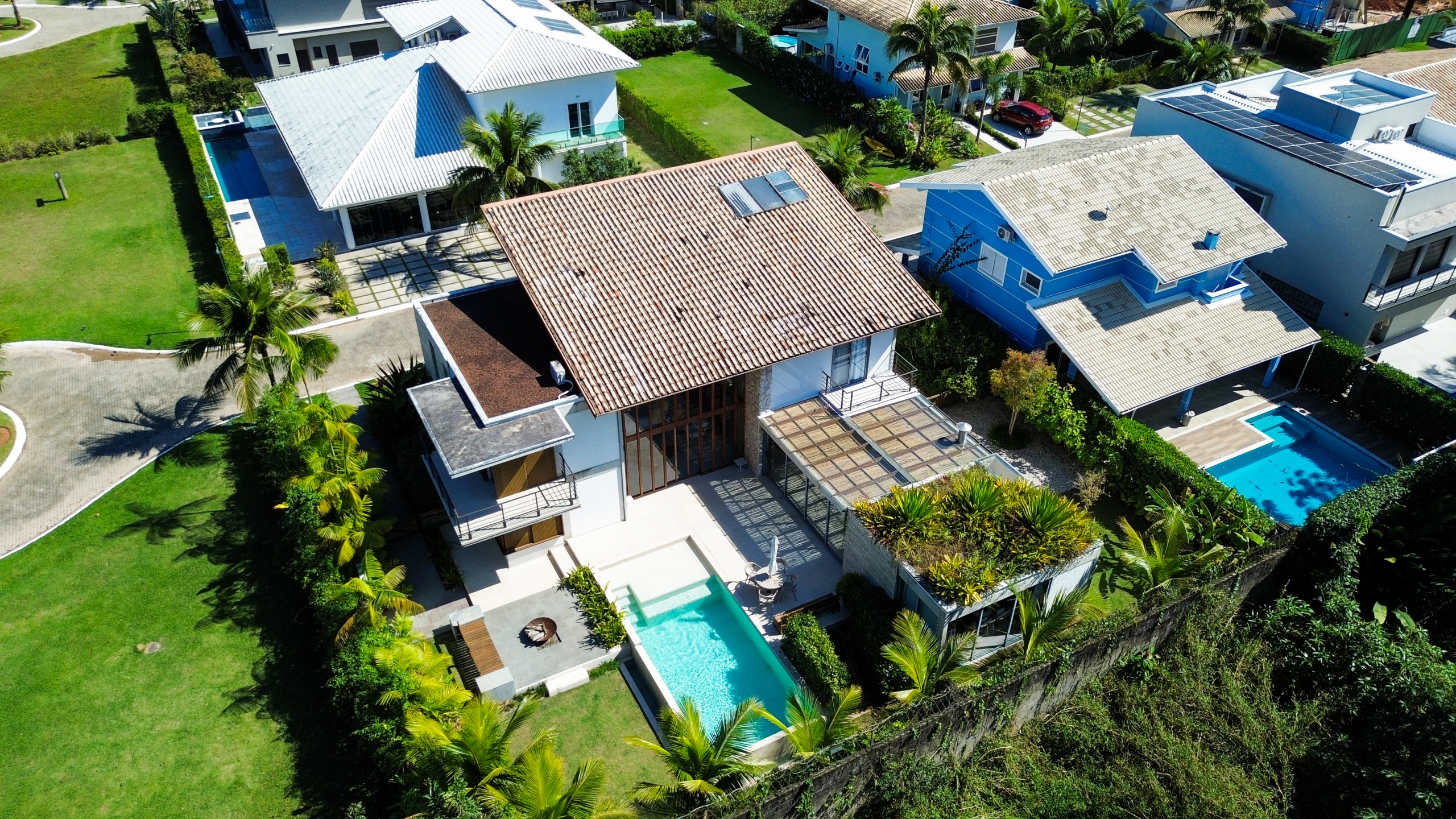 Casa para venda no Condomínio Portofino com 3 suítes na Praia de Mococa com 385m²