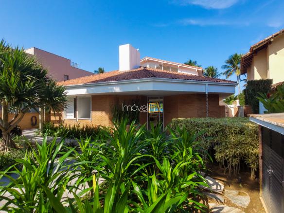 Casa no Condomínio Costa Verde Tabatinga com 6 suítes, na Praia de Tabatinga com 572m²