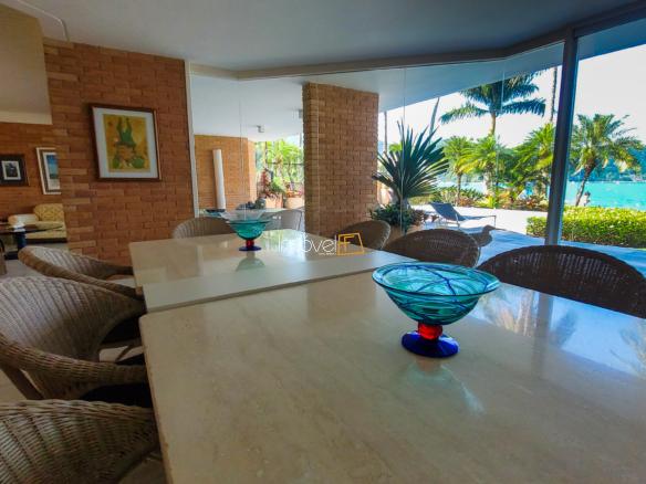 Casa no Condomínio Costa Verde Tabatinga com 6 suítes, na Praia de Tabatinga com 572m²