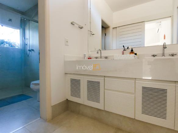 Casa no Condomínio Costa Verde Tabatinga com 6 suítes, na Praia de Tabatinga com 572m²