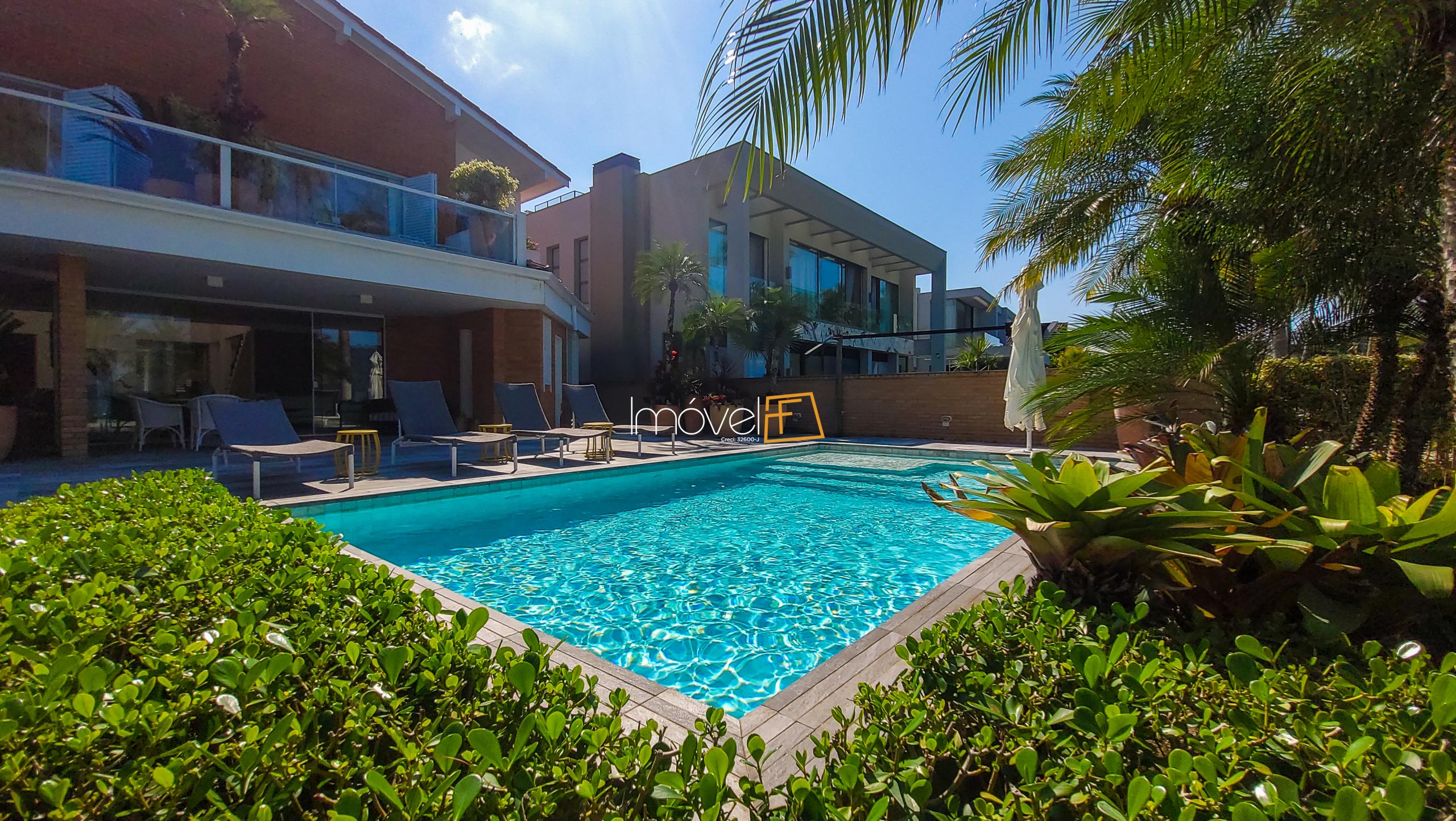 MARILENE_F_MAR-50 Casa no Condomínio Costa Verde Tabatinga com 6 suítes, na Praia de Tabatinga com 572m²
