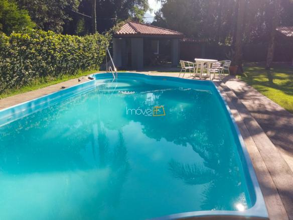 Casa para locação com 4 quartos na Praia da Tabatinga