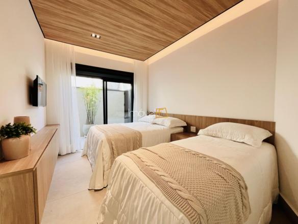 Casa de Condomínio para Venda com 4 suítes em Riviera de São Lourenço