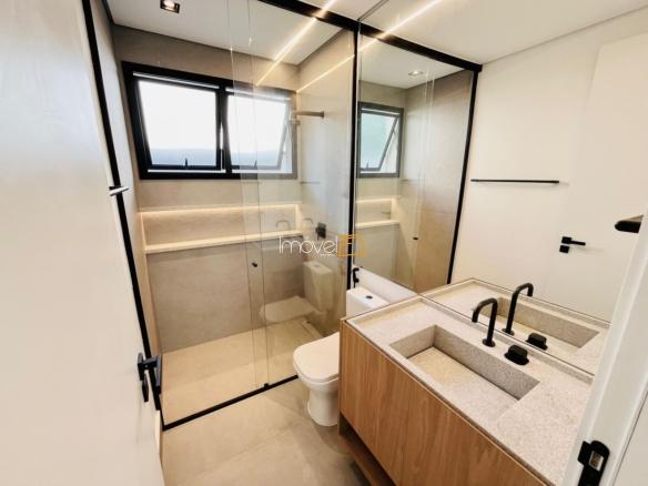 Casa de Condomínio para Venda com 4 suítes em Riviera de São Lourenço