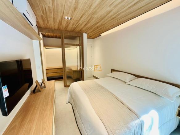 Casa de Condomínio para Venda com 4 suítes em Riviera de São Lourenço