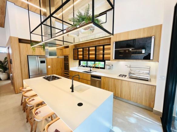 Casa de Condomínio para Venda com 4 suítes em Riviera de São Lourenço