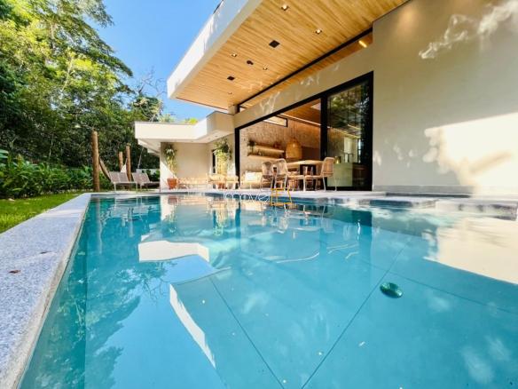 Casa de Condomínio para Venda com 4 suítes em Riviera de São Lourenço