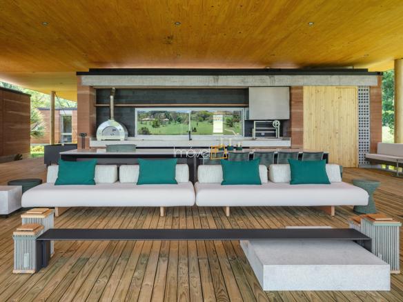Casa Pier a venda com 6 suítes, em Avaré com 970m²