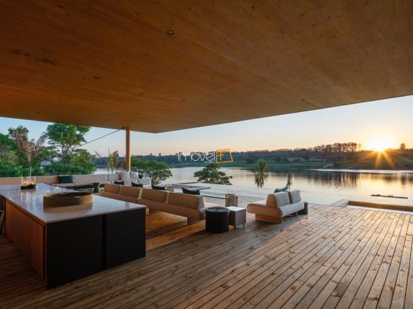 Casa Pier a venda com 6 suítes, em Avaré com 970m²